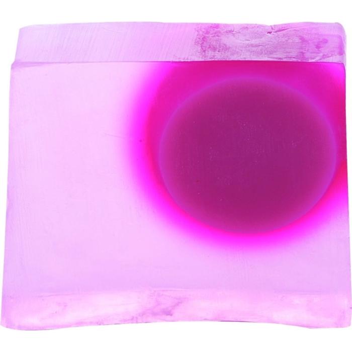 Bild 1, Bomb Cosmetics Handgjord Glycerintvål Summer Cherry - Tvålshoppen.se