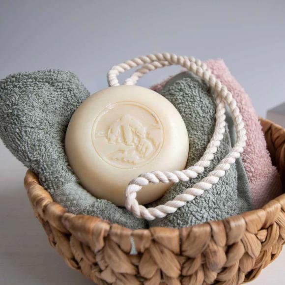 Klar Seifen Ladies Bath Soap on the rope palm oil-free - Tvålshoppen.se